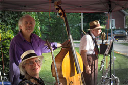 Jazzbugs play Kenmore Days