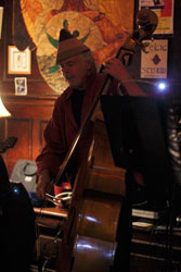 Ed plays bass at Nietzsches